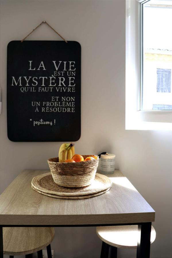 Proche D'Uzes La Terrasse Du Soleil Levant Collias Ngoại thất bức ảnh