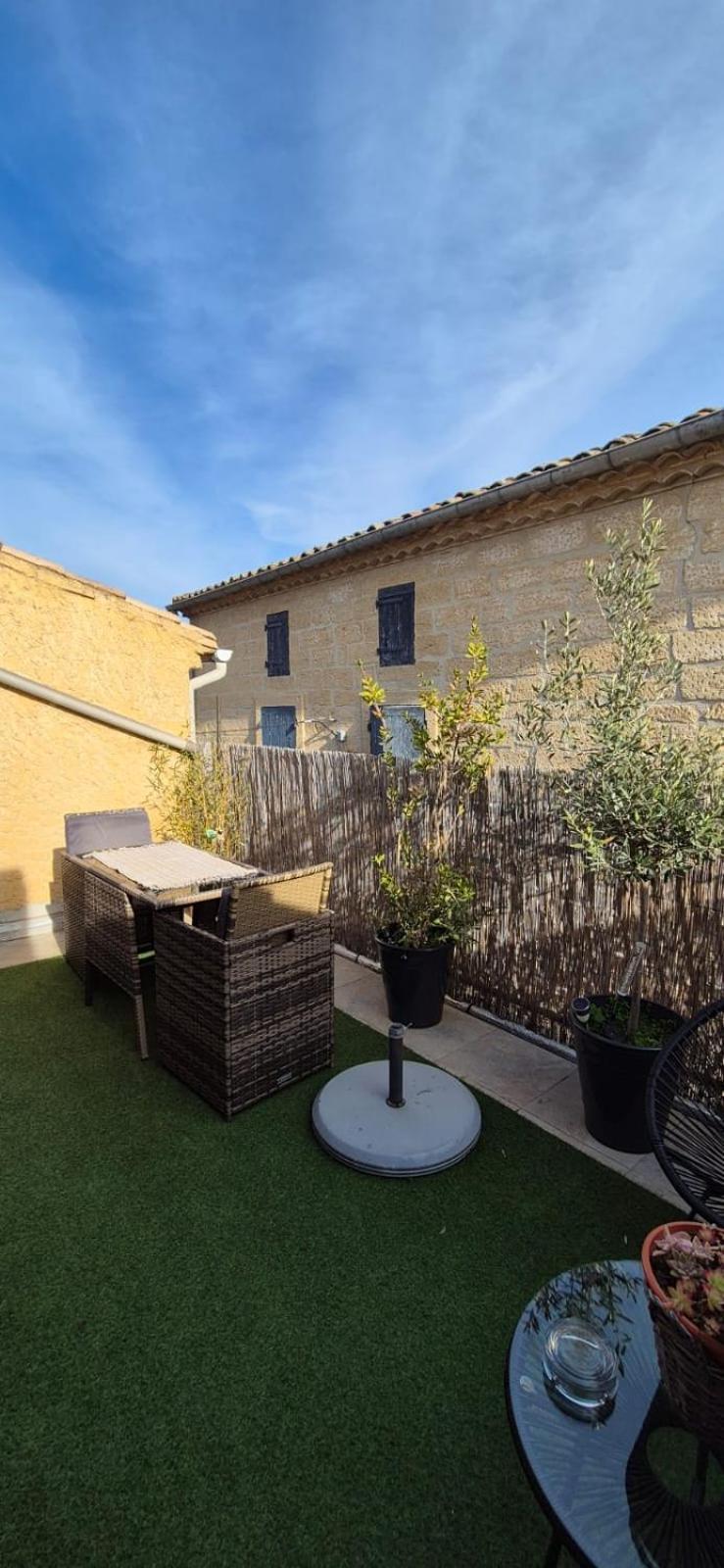 Proche D'Uzes La Terrasse Du Soleil Levant Collias Ngoại thất bức ảnh